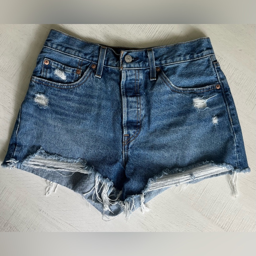 Levi's Blue Distressed Jean Shorts 28 but fit like 26ish
